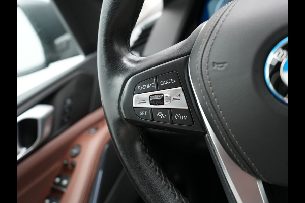 BMW X5 xDrive45e High Executive Plug In Hybrid 395pk Dealer O.H PHEV | Trekhaak Af Fabriek | Panodak | Head Up | Lederen Sportstoelen Memory & Verwarmd | Apple Carplay | Blis | Sfeerverlichting | Navigatie | Virtual | DAB |