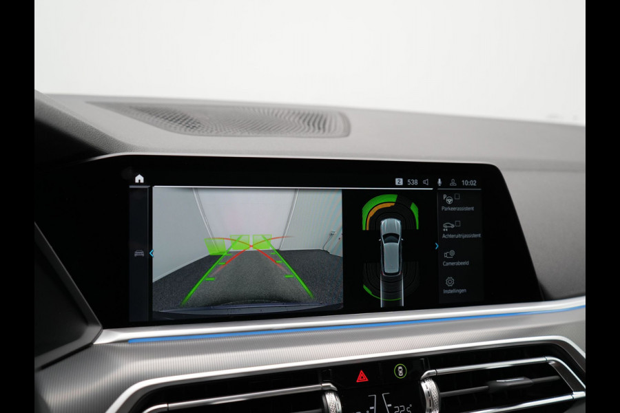 BMW X5 xDrive45e High Executive Plug In Hybrid 395pk Dealer O.H PHEV | Trekhaak Af Fabriek | Panodak | Head Up | Lederen Sportstoelen Memory & Verwarmd | Apple Carplay | Blis | Sfeerverlichting | Navigatie | Virtual | DAB |