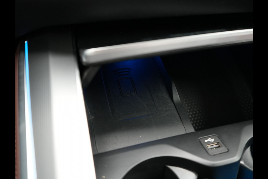 BMW X5 xDrive45e High Executive Plug In Hybrid 395pk Dealer O.H PHEV | Trekhaak Af Fabriek | Panodak | Head Up | Lederen Sportstoelen Memory & Verwarmd | Apple Carplay | Blis | Sfeerverlichting | Navigatie | Virtual | DAB |