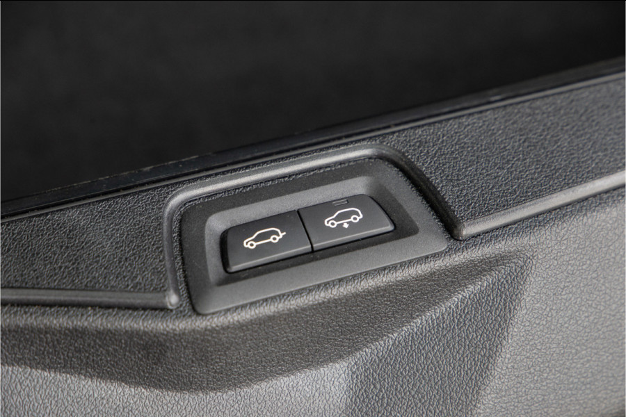 BMW X5 xDrive50e M-Sport, Pano, Innovation, Harman-Kardon, Head-up, Innovation 2025