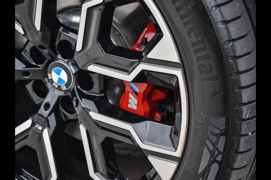 BMW X3 30e xDRIVE | M-SPORT PRO | ADAPTIVE SUSPENSION | DRIVING ASSISTANT PLUS | COMFORT ACCESS | TREKHAAK | ICONIC GLOW | MEMORY SEATS