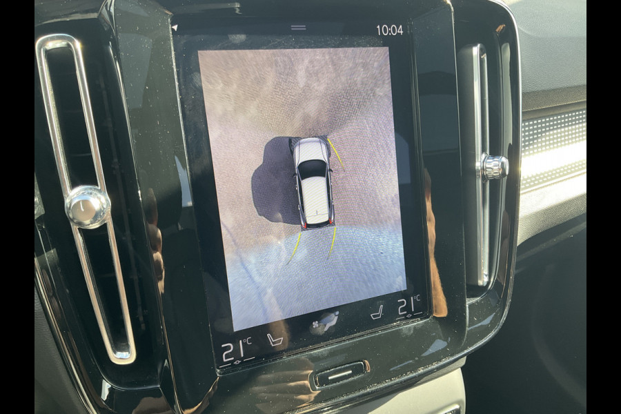 Volvo XC40 1.5 T5 262pk PHEV R-Design Leer Pano.dak BLIS Trekhaak Twin Engine