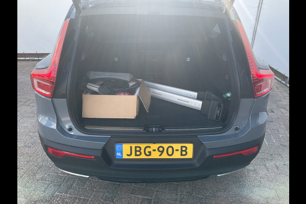 Volvo XC40 1.5 T5 262pk PHEV R-Design Leer Pano.dak BLIS Trekhaak Twin Engine