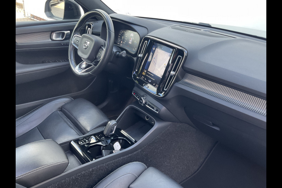 Volvo XC40 1.5 T5 262pk PHEV R-Design Leer Pano.dak BLIS Trekhaak Twin Engine
