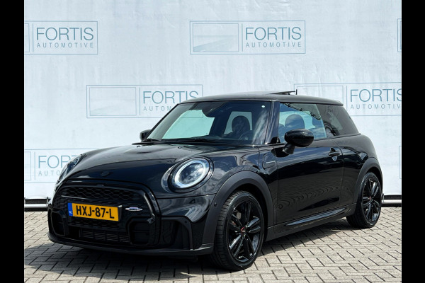 MINI Mini 1.5 Cooper John Cooper Works PANO | STUURWIEL VERW | STOELVERW | KEYLESS | DEALER ONDERH | SFEERVERL |