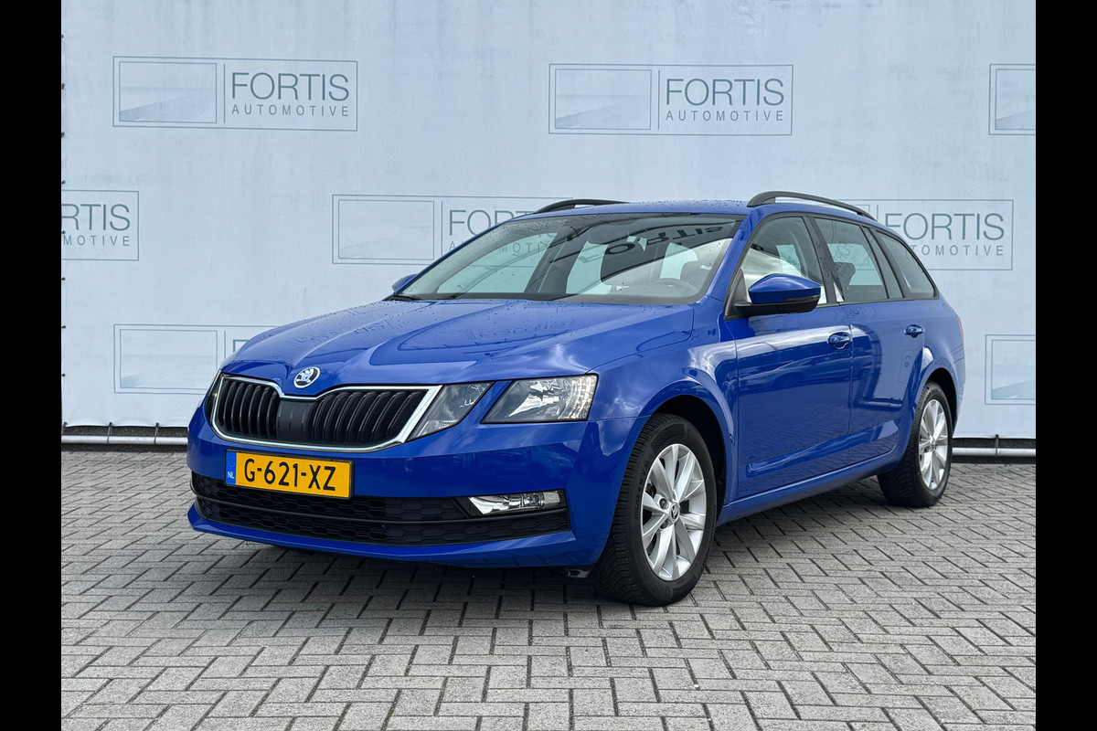 Škoda Octavia Combi 1.5 TSI Greentech Sport Business AUTOMAAT | NAVI | NL-AUTO Škoda Octavia Combi 1.5 TSI Greentech Sport Business AUTOMAAT | NAVI | NL-AUTO