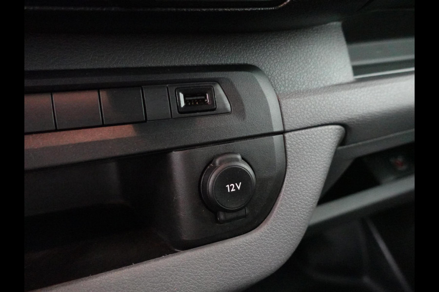 Peugeot Expert Long Dubbele Cabine Asphalt L3 2.0 HDi 120pk Aut. Airco Navi Carplay Cruise Control Trekhaak Imperiaal Lang Luxe Dubbele Cabine
