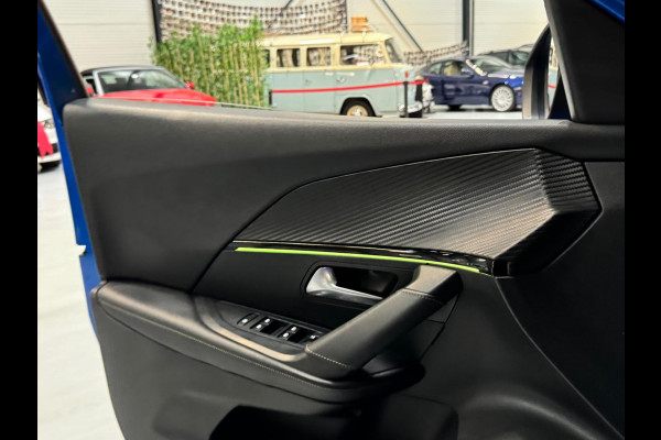 Peugeot 2008 1.2 PureTech GT-Line Garantie Trekhaak CarPlay 360 Camera Blindspot Sfeer Cruise Lane Led Dab Navi Clima Rijklaar