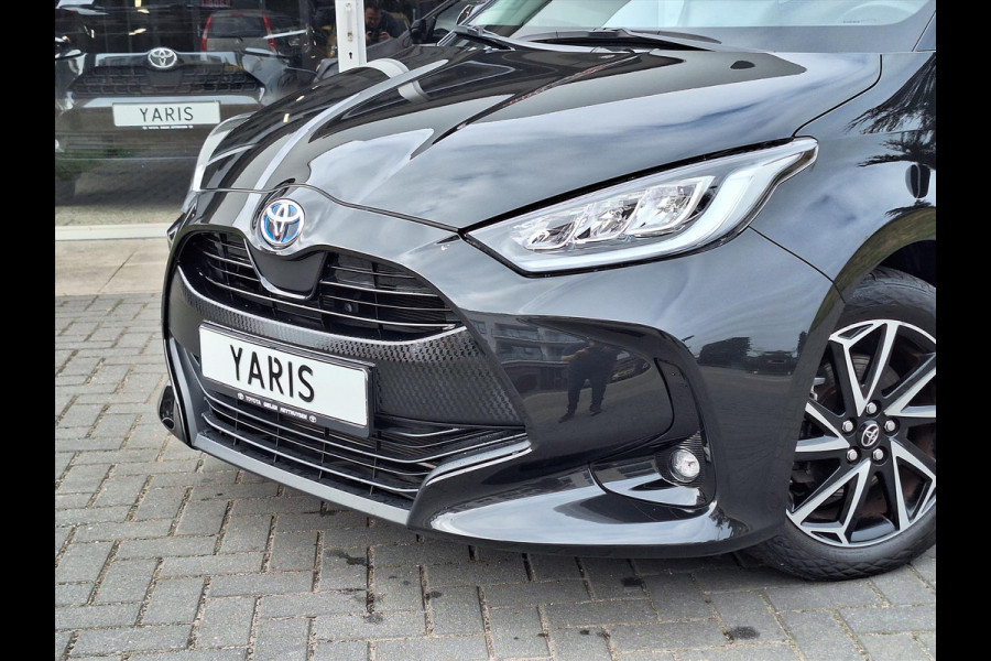 Toyota Yaris 1.5 Hybrid Dynamic | Apple CarPlay/Android Auto, Lichtmetalen velgen, LED, Parkeercamera, Climate control
