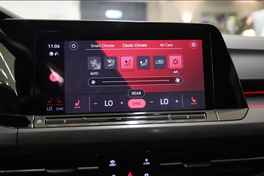 Volkswagen Golf 2.0 TSI GTI CLUBSPORT /PANO/NAVI/DODEHOEK/LANEASSIST/ACC/CAM/CARPLAY/IQ-LIGHT/VOLL