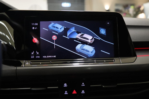 Volkswagen Golf 2.0 TSI GTI CLUBSPORT /PANO/NAVI/DODEHOEK/LANEASSIST/ACC/CAM/CARPLAY/IQ-LIGHT/VOLL