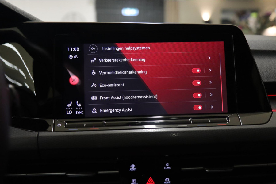 Volkswagen Golf 2.0 TSI GTI CLUBSPORT /PANO/NAVI/DODEHOEK/LANEASSIST/ACC/CAM/CARPLAY/IQ-LIGHT/VOLL