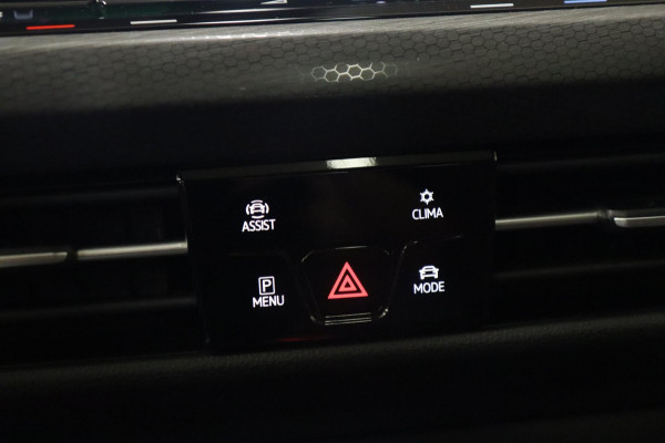 Volkswagen Golf 2.0 TSI GTI CLUBSPORT /PANO/NAVI/DODEHOEK/LANEASSIST/ACC/CAM/CARPLAY/IQ-LIGHT/VOLL