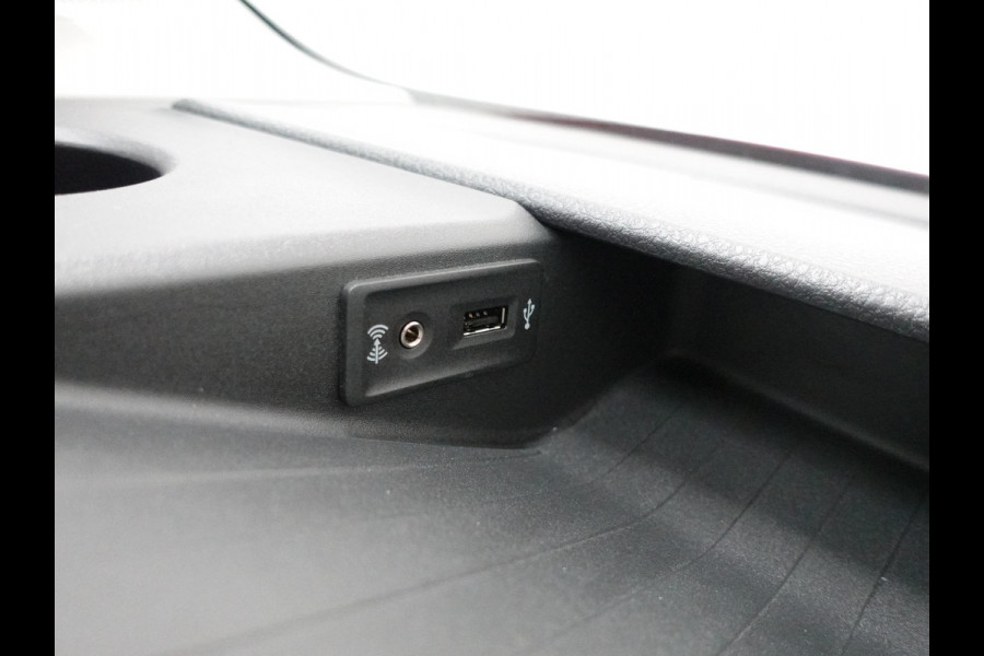 MAN eTGE L3H3 Apple Carplay Cruisecontrol Camera Parkeersensoren Airco