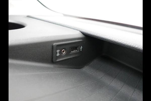 MAN eTGE L3H3 Apple Carplay Cruisecontrol Camera Parkeersensoren Airco