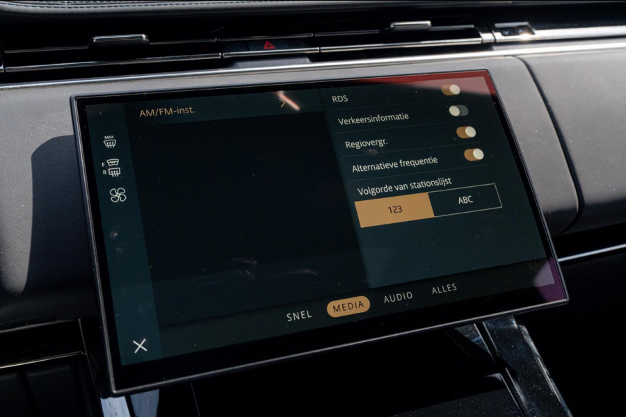 Land Rover Range Rover Sport 3.0 P550e Autobiography PHEV 550 PK Full Option Borasco Luchtvering Soft Close Meridian 23""