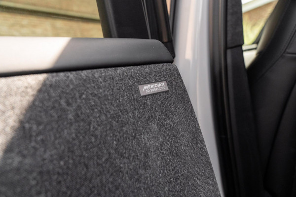 Land Rover Range Rover Sport 3.0 P550e Autobiography PHEV 550 PK Full Option Borasco Luchtvering Soft Close Meridian 23""