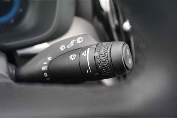 Volvo XC60 350PK T6 AWD Black Edition TREKHAAK | 360° CAMERA | SCHUIFDAK!
