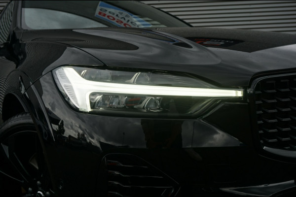 Volvo XC60 350PK T6 AWD Black Edition TREKHAAK | 360° CAMERA | SCHUIFDAK!