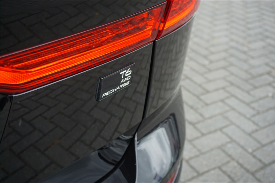 Volvo XC60 350PK T6 AWD Black Edition TREKHAAK | 360° CAMERA | SCHUIFDAK!