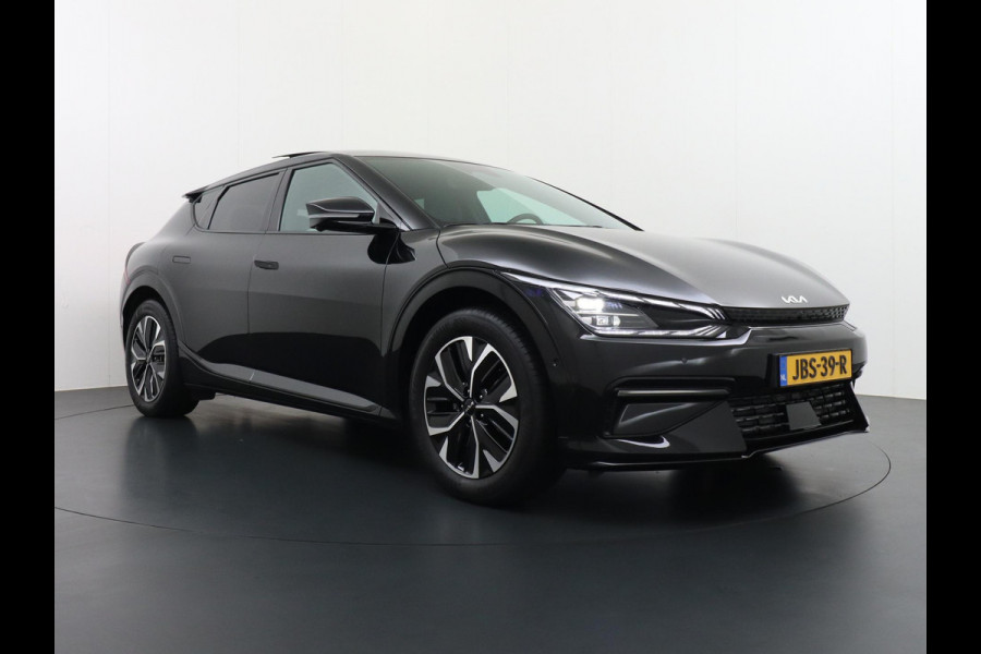 Kia Ev6 GT-Line 77.4 kWh VAN: 41.900,- VOOR 37.877,- UW HERFSTVOORDEEL: 4.023,- | FABRIEKSGARANTIE T/M 10-2030 OF 150.000KM | 1e EIG. | DEALER ONDERHOUDEN | TOPSTAAT