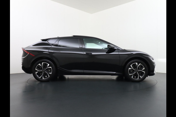 Kia Ev6 GT-Line 77.4 kWh VAN: 41.900,- VOOR 37.877,- UW HERFSTVOORDEEL: 4.023,- | FABRIEKSGARANTIE T/M 10-2030 OF 150.000KM | 1e EIG. | DEALER ONDERHOUDEN | TOPSTAAT