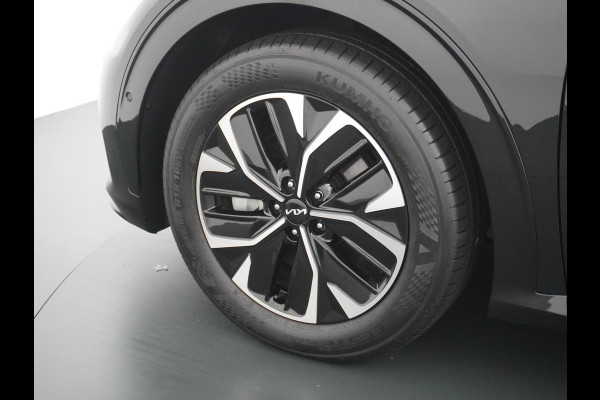Kia Ev6 GT-Line 77.4 kWh VAN: 41.900,- VOOR 37.877,- UW HERFSTVOORDEEL: 4.023,- | FABRIEKSGARANTIE T/M 10-2030 OF 150.000KM | 1e EIG. | DEALER ONDERHOUDEN | TOPSTAAT