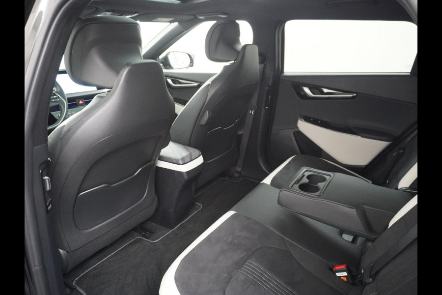 Kia Ev6 GT-Line 77.4 kWh VAN: 41.900,- VOOR 37.877,- UW HERFSTVOORDEEL: 4.023,- | FABRIEKSGARANTIE T/M 10-2030 OF 150.000KM | 1e EIG. | DEALER ONDERHOUDEN | TOPSTAAT