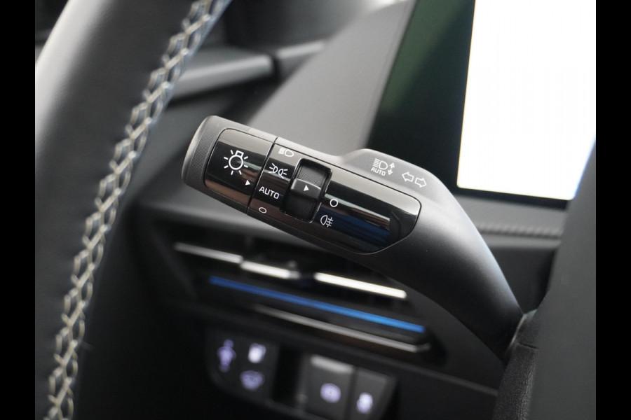 Kia Ev6 GT-Line 77.4 kWh VAN: 41.900,- VOOR 37.877,- UW HERFSTVOORDEEL: 4.023,- | FABRIEKSGARANTIE T/M 10-2030 OF 150.000KM | 1e EIG. | DEALER ONDERHOUDEN | TOPSTAAT