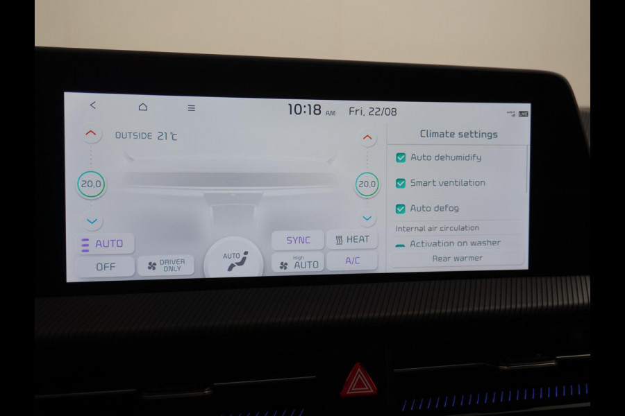 Kia Ev6 GT-Line 77.4 kWh VAN: 41.900,- VOOR 37.877,- UW HERFSTVOORDEEL: 4.023,- | FABRIEKSGARANTIE T/M 10-2030 OF 150.000KM | 1e EIG. | DEALER ONDERHOUDEN | TOPSTAAT