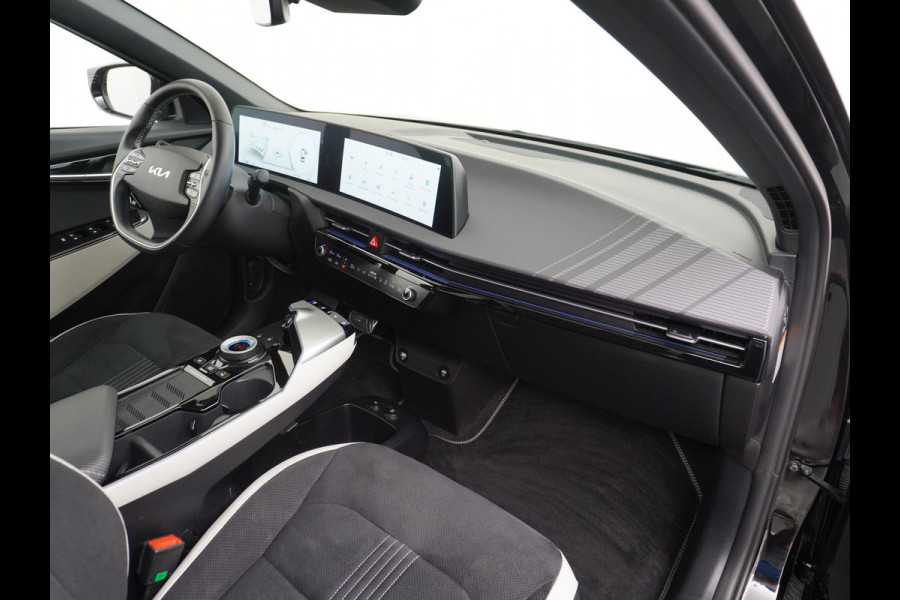 Kia Ev6 GT-Line 77.4 kWh VAN: 41.900,- VOOR 37.877,- UW HERFSTVOORDEEL: 4.023,- | FABRIEKSGARANTIE T/M 10-2030 OF 150.000KM | 1e EIG. | DEALER ONDERHOUDEN | TOPSTAAT