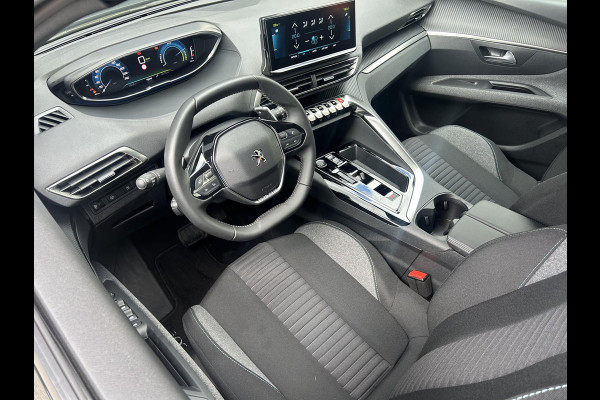 Peugeot 3008 1.6 HYbrid 225 Active Pack