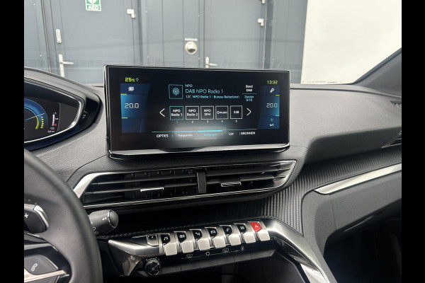 Peugeot 3008 1.6 HYbrid 225 Active Pack