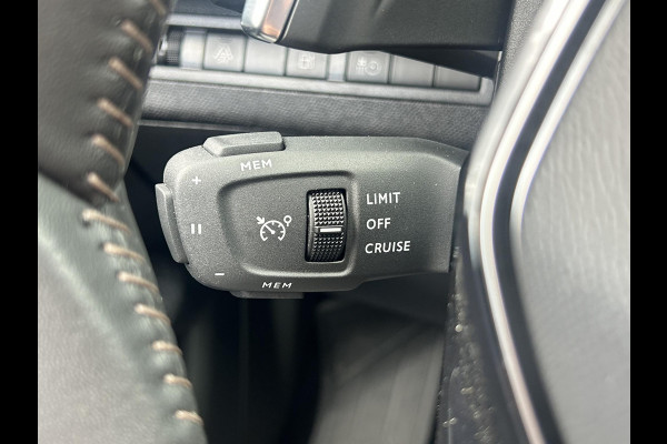 Peugeot 3008 1.6 HYbrid 225 Active Pack