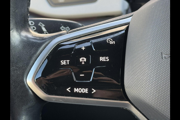 Volkswagen ID.3 First Plus 58 kWh Volle uitv. Camera Carplay Sfeer verl. Stoel en stuurverwarming
