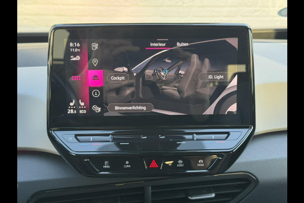 Volkswagen ID.3 First Plus 58 kWh Volle uitv. Camera Carplay Sfeer verl. Stoel en stuurverwarming