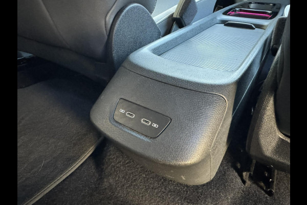 Volkswagen ID.3 First Plus 58 kWh Volle uitv. Camera Carplay Sfeer verl. Stoel en stuurverwarming