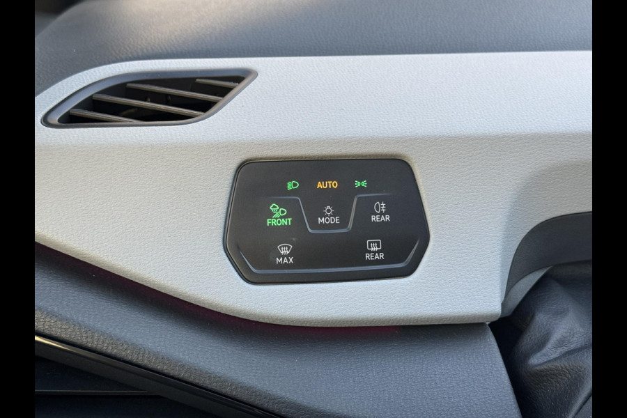 Volkswagen ID.3 First Plus 58 kWh Volle uitv. Camera Carplay Sfeer verl. Stoel en stuurverwarming