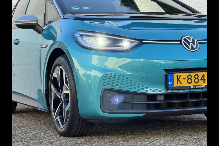 Volkswagen ID.3 First Plus 58 kWh Volle uitv. Camera Carplay Sfeer verl. Stoel en stuurverwarming