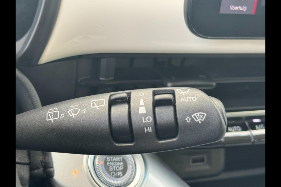 Fiat 500 Icon 42 kWh PDC / CARPLAY / NAVIGATIE / 2x LAADKABELS / CRUISE CONTROL / LMV / WEINIG KM'S / CLIMA