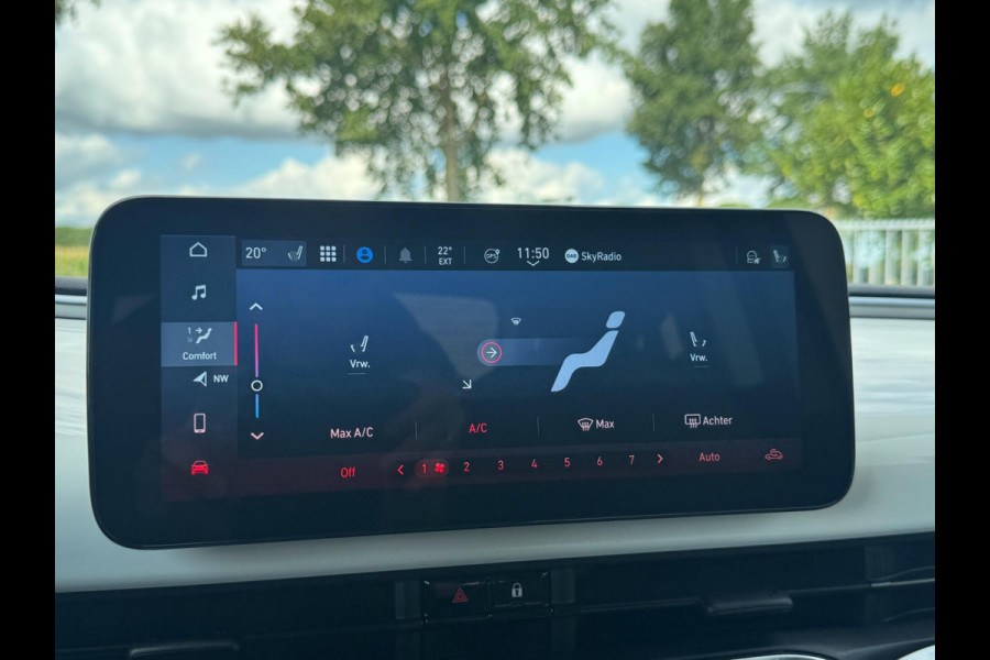 Fiat 500 Icon 42 kWh PDC / CARPLAY / NAVIGATIE / 2x LAADKABELS / CRUISE CONTROL / LMV / WEINIG KM'S / CLIMA