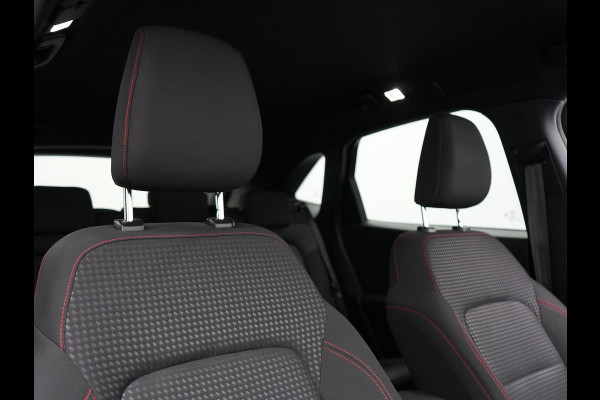 Ford Kuga 2.5 ST-Line Plug In Hybrid 225pk Dealer O.H PHEV | Head Up | 360 Camera | Adaptive Cruise | Apple Carplay | Blis | Sporstoelen & Stuur Verwarmd | Navigatie | Virtual | DAB |