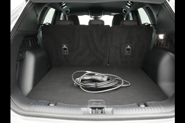 Ford Kuga 2.5 ST-Line Plug In Hybrid 225pk Dealer O.H PHEV | Head Up | 360 Camera | Adaptive Cruise | Apple Carplay | Blis | Sporstoelen & Stuur Verwarmd | Navigatie | Virtual | DAB |