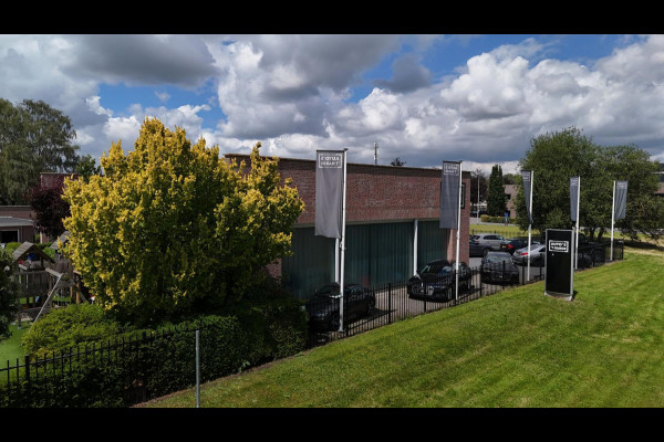 Land Rover Range Rover Sport 2.0 P400e HSE Autobiography Dynamic 404 PK Luchtvering Panorama Meridian Camera 20''