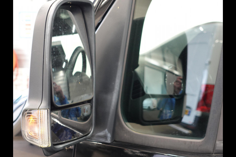 Mercedes-Benz Sprinter L2H2 Automaat Airco Cruise Navi Camera Parkeersensoren Sidebars Carplay