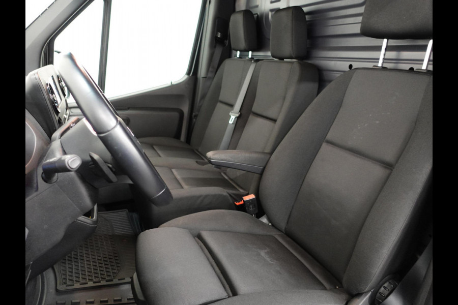 Mercedes-Benz Sprinter L2H2 Automaat Airco Cruise Navi Camera Parkeersensoren Sidebars Carplay