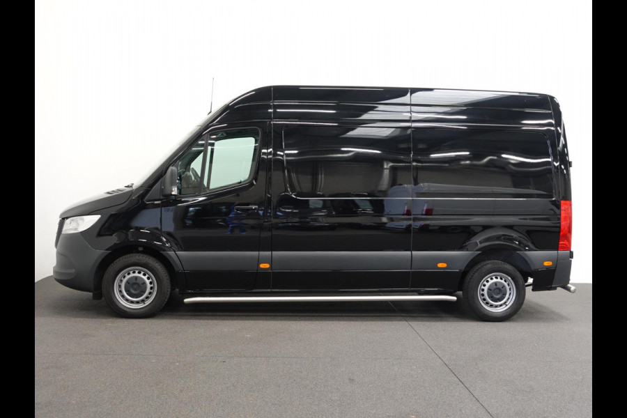 Mercedes-Benz Sprinter L2H2 Automaat Airco Cruise Navi Camera Parkeersensoren Sidebars Carplay