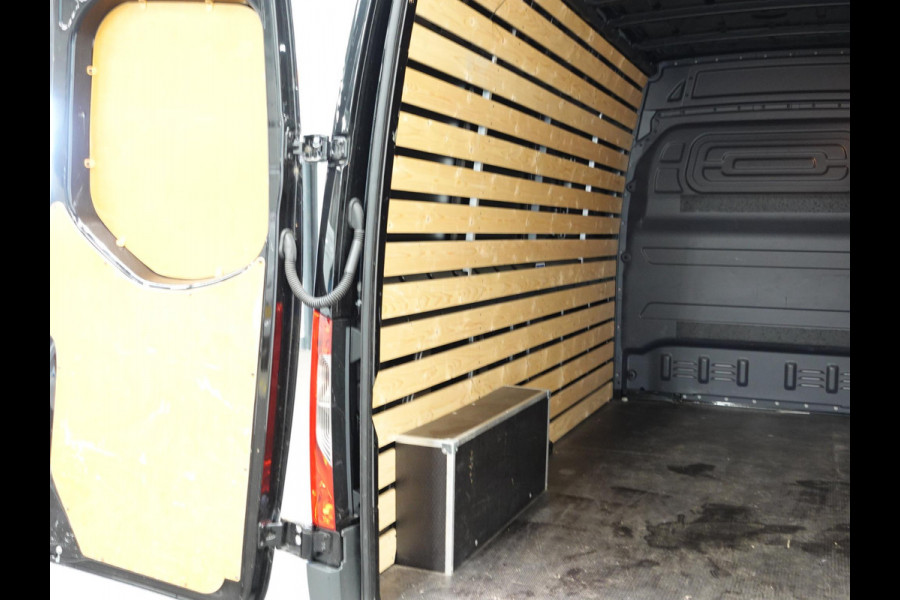 Mercedes-Benz Sprinter L2H2 Automaat Airco Cruise Navi Camera Parkeersensoren Sidebars Carplay