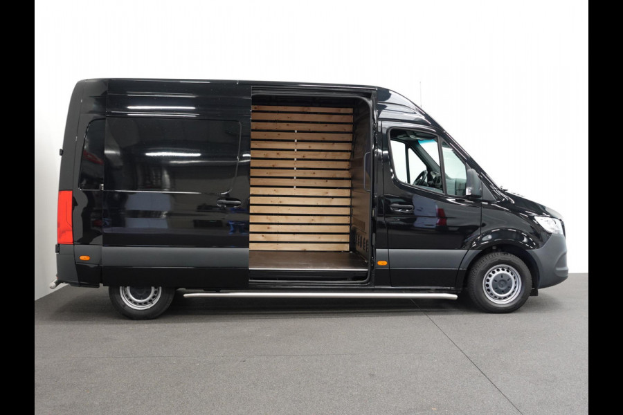 Mercedes-Benz Sprinter L2H2 Automaat Airco Cruise Navi Camera Parkeersensoren Sidebars Carplay