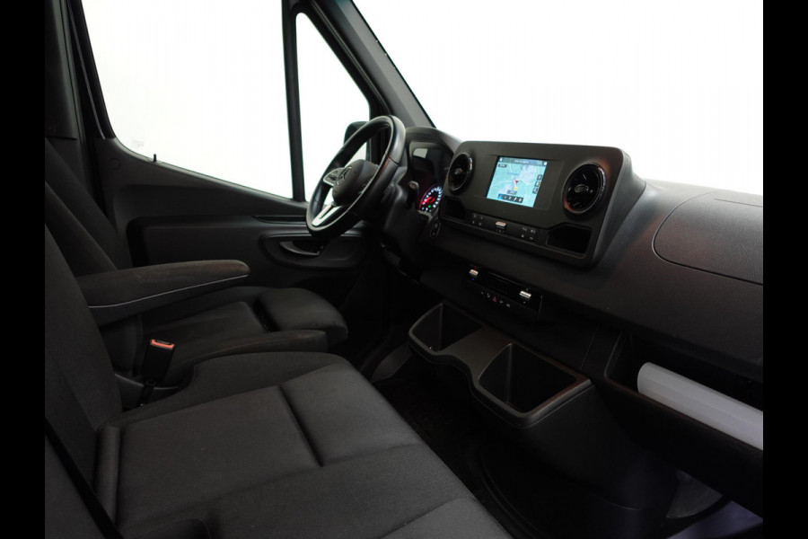 Mercedes-Benz Sprinter L2H2 Automaat Airco Cruise Navi Camera Parkeersensoren Sidebars Carplay